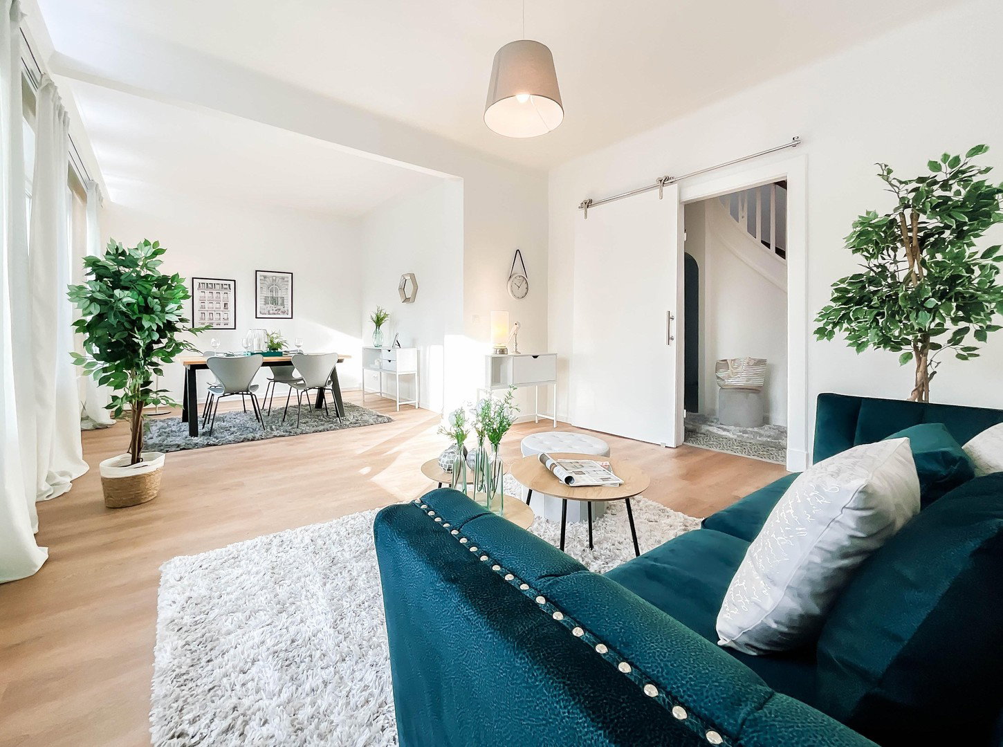 Foto 2 von 12 — Weihnachten im neuen Zuhause: Renoviertes EFH am Tibarg