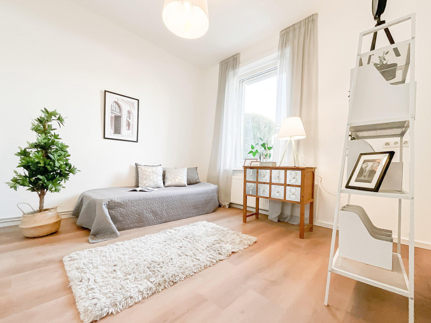 Foto 5 von 12 — Weihnachten im neuen Zuhause: Renoviertes EFH am Tibarg