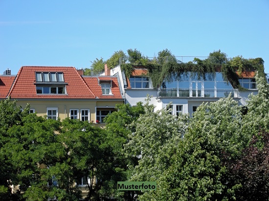 Foto 1 von 1 — Investitionsanlage! Mehrfamilien-Reihenmittelhaus mit 5 Wohnungen