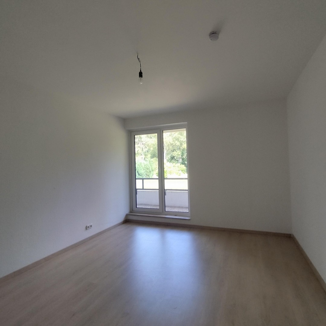 Foto 7 von 12 — Geräumiges Wohnhaus für mehrere Generationen – inklusive Tiefgarage