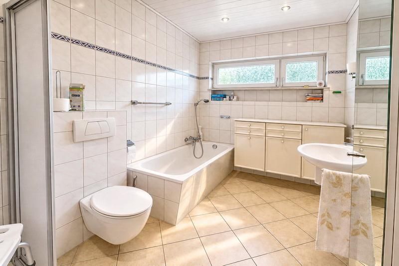 Foto 7 von 11 — !!! ALLES AUF EINER EBENE IM ALSTERTAL !!! 118 m² Wohnfläche auf 740 m² Grundstück!!!
