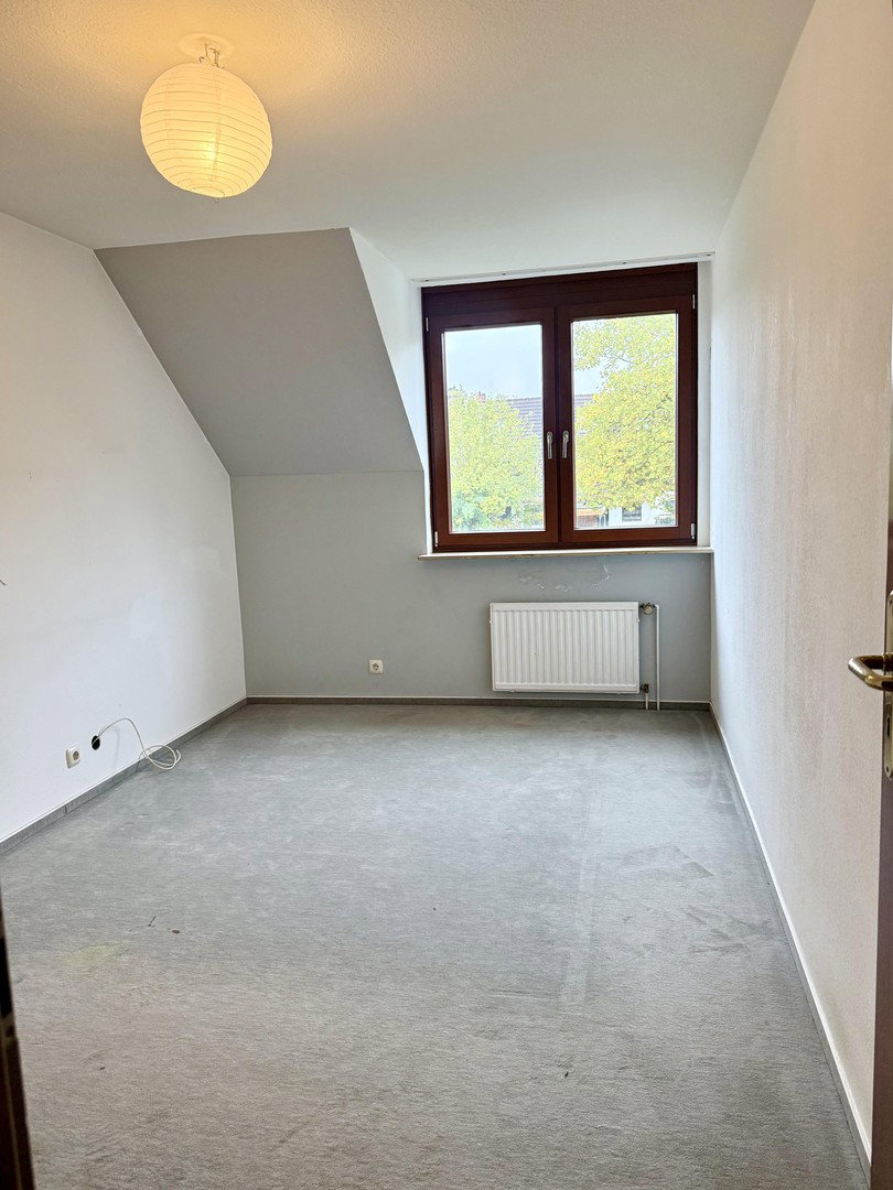 Foto 11 von 12 — Gepflegtes Reihenhaus mit ausgebautem Dachgeschoss in Hamburg-Sasel