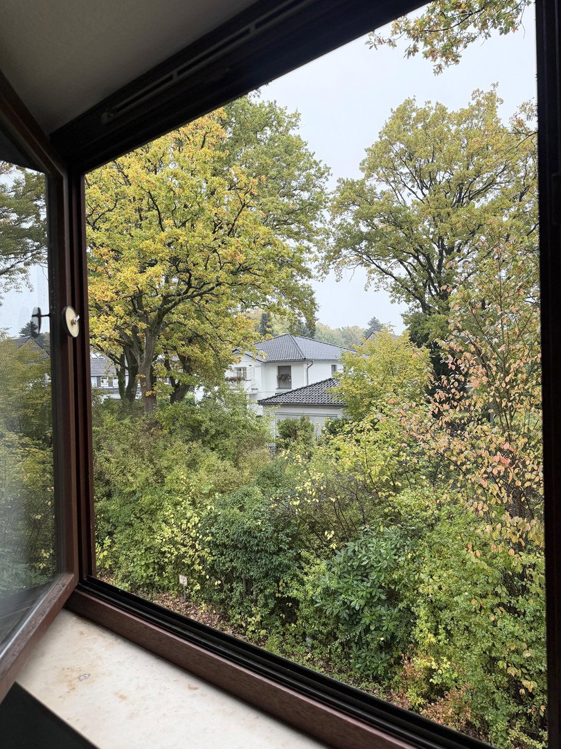 Foto 3 von 12 — Gepflegtes Reihenhaus mit ausgebautem Dachgeschoss in Hamburg-Sasel