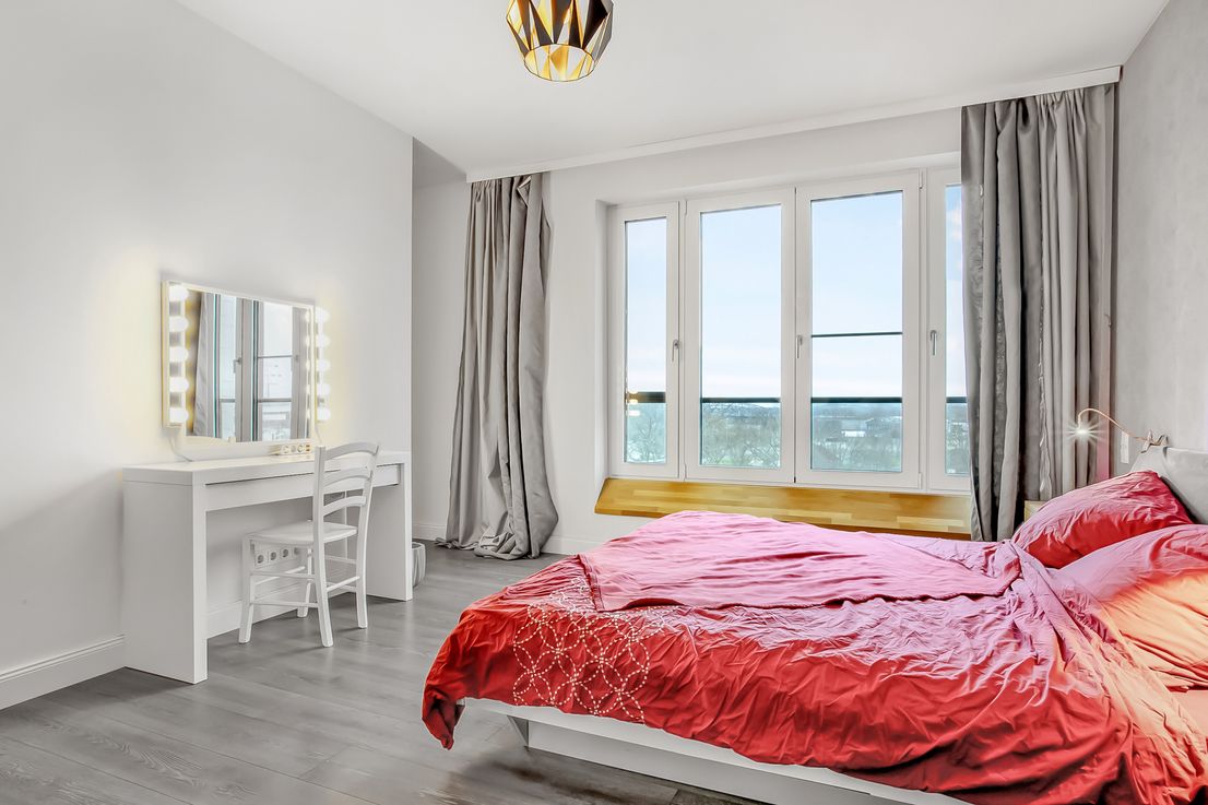 Foto 6 von 9 — Hochwertig möblierte Neubau-Wohnung mit Wasserblick