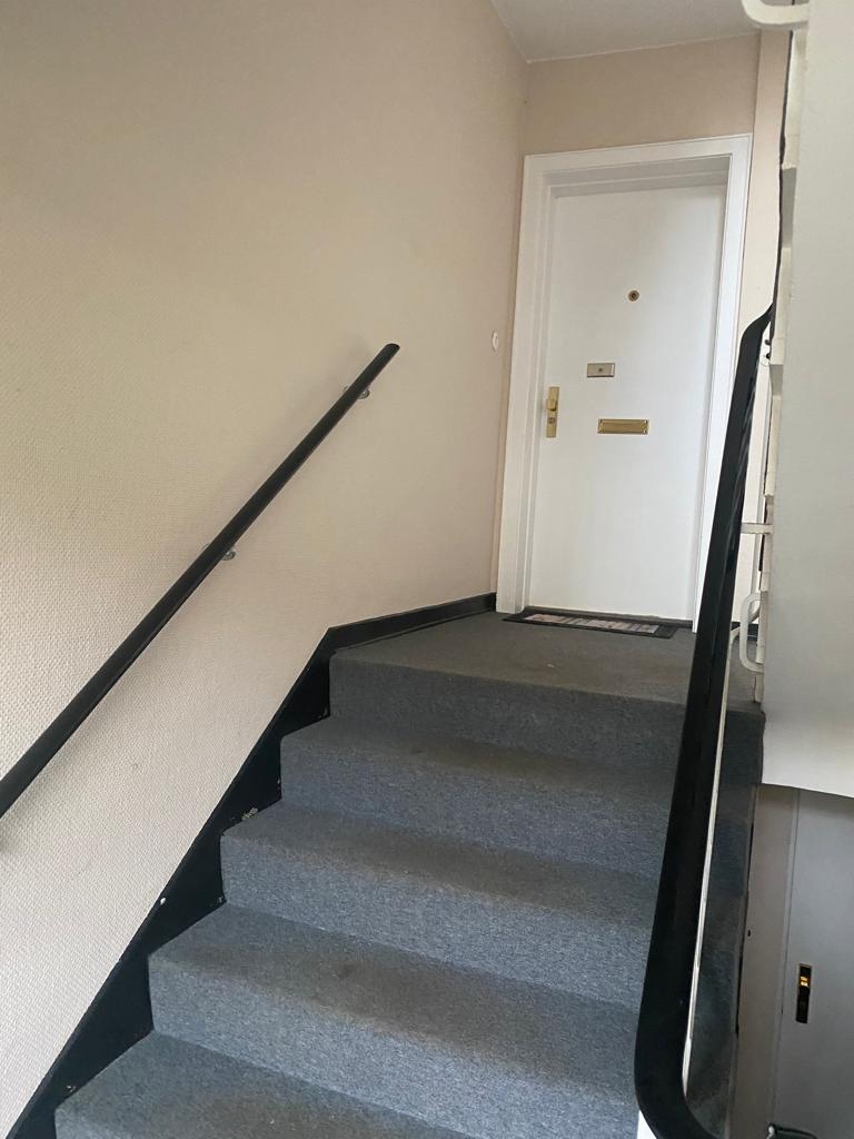 Foto 2 von 11 — TOP LAGE Provisionsfrei 2-Zimmer Wohnung im Herzen von Uhlenhorst
