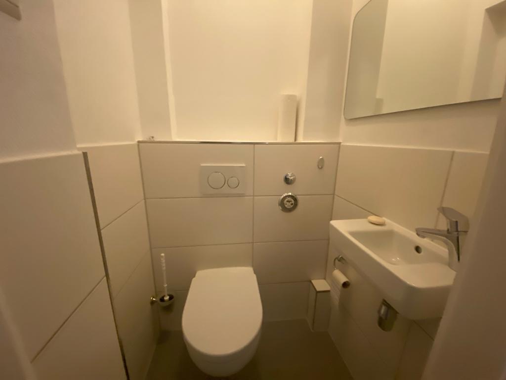 Foto 11 von 11 — TOP LAGE Provisionsfrei 2-Zimmer Wohnung im Herzen von Uhlenhorst