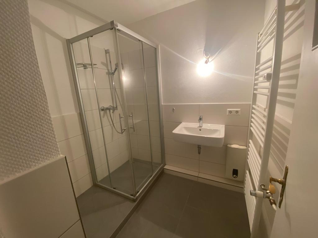 Foto 9 von 11 — TOP LAGE Provisionsfrei 2-Zimmer Wohnung im Herzen von Uhlenhorst