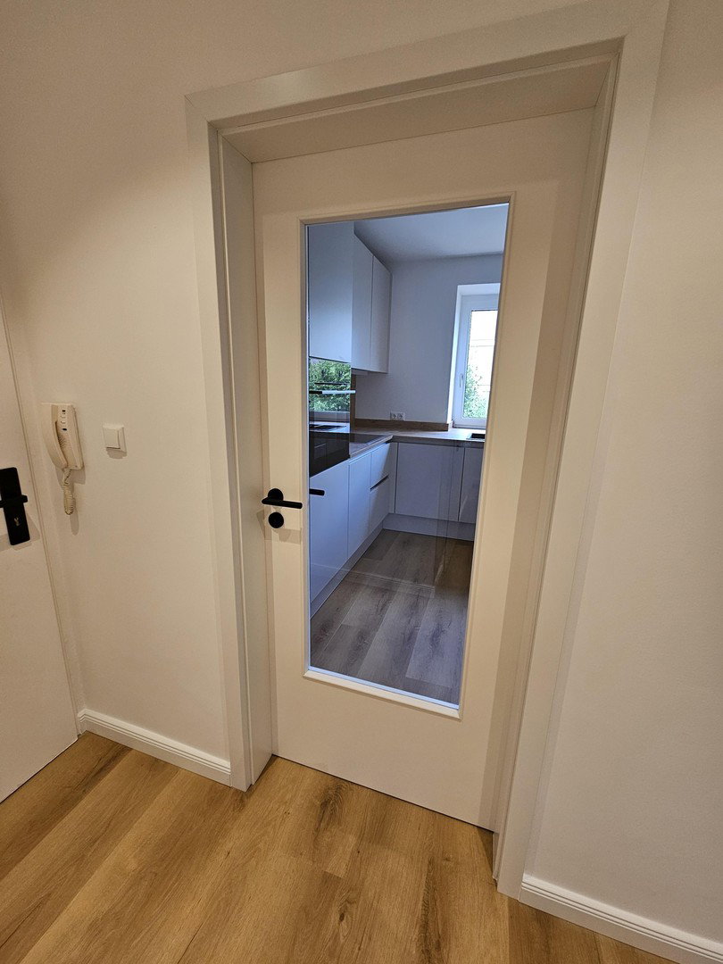 Foto 6 von 12 — Frisch saniert! 2,5-Zi.-Wohnung mit Südloggia & TG provisionsfrei, Sasel