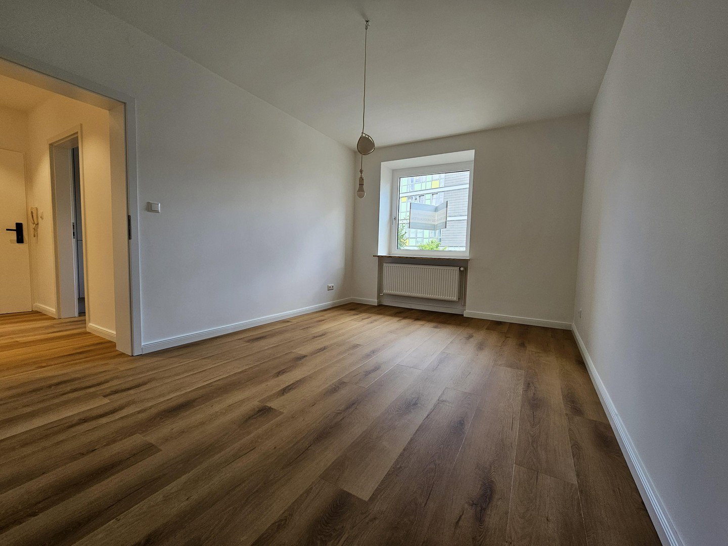 Foto 12 von 12 — Frisch saniert! 2,5-Zi.-Wohnung mit Südloggia & TG provisionsfrei, Sasel