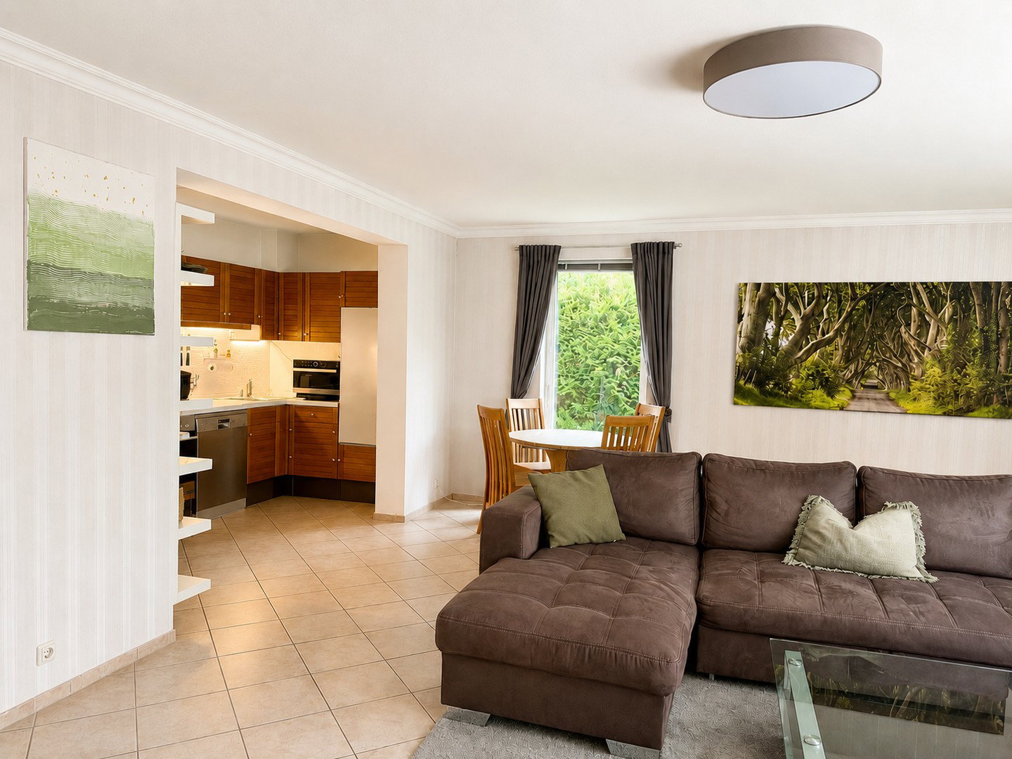 Foto 4 von 8 — Haus-im-Haus-Charakter mit 30m² Terrasse in ruhiger Lage in Hamburg-Bramfeld