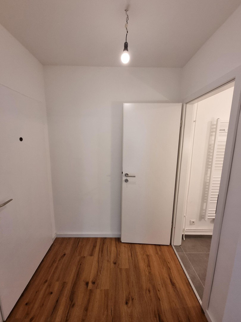 Foto 6 von 12 — Frisch sanierte 1-Zimmer-Wohnung mit Terrasse