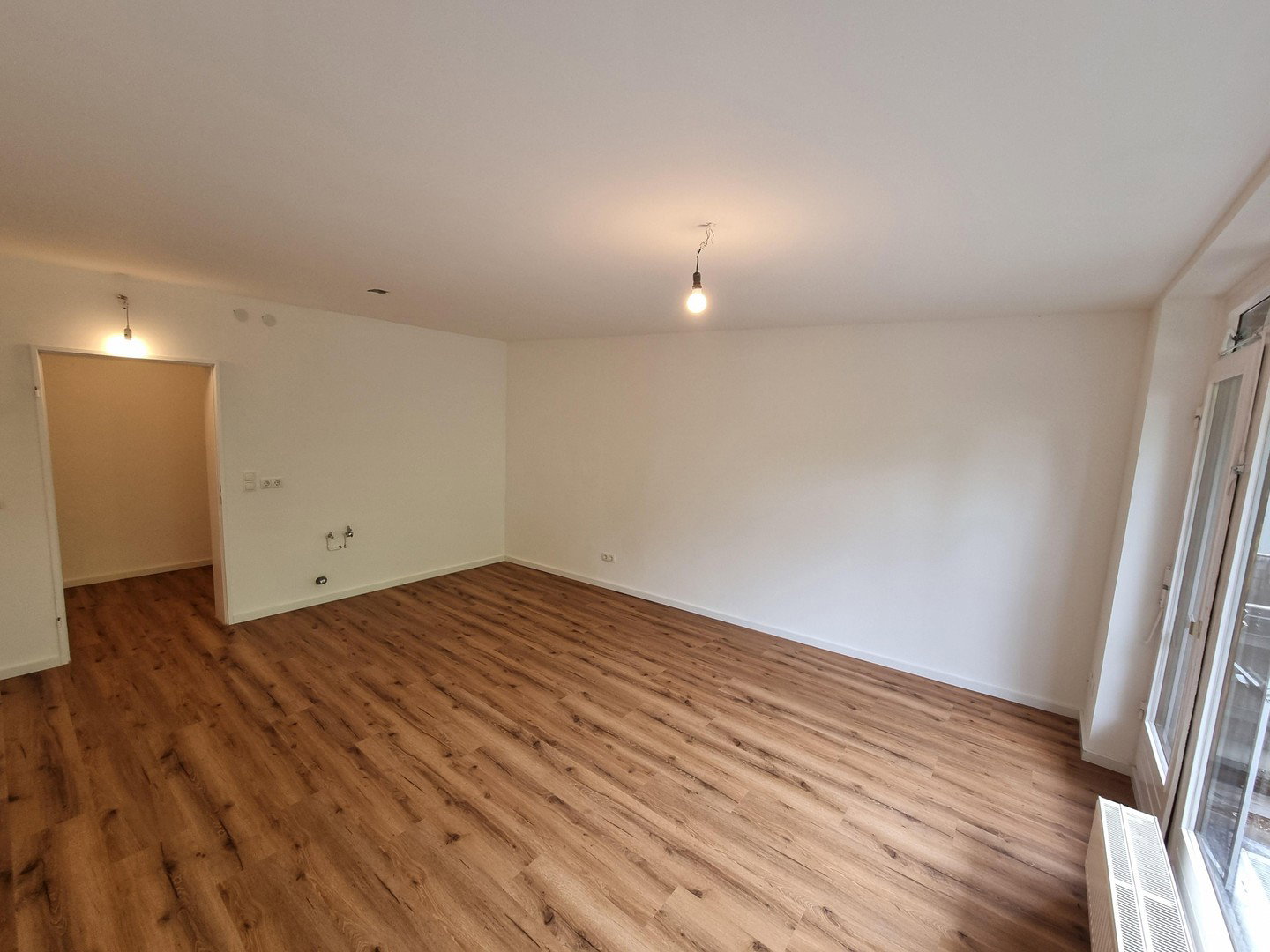 Foto 8 von 12 — Frisch sanierte 1-Zimmer-Wohnung mit Terrasse