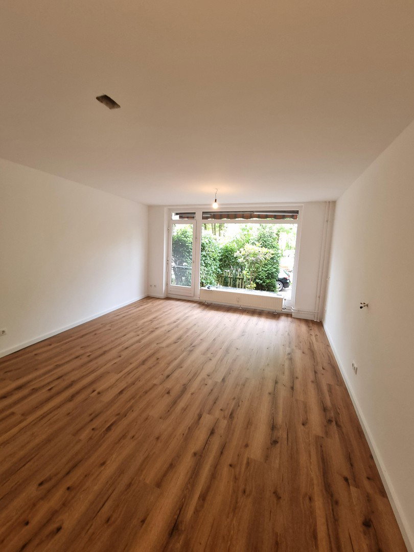 Foto 3 von 12 — Frisch sanierte 1-Zimmer-Wohnung mit Terrasse