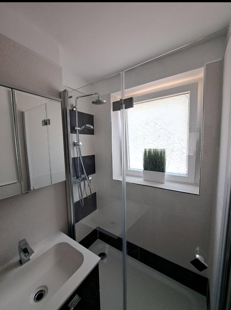 Foto 3 von 12 — *Sofort bezugsfrei* 3-Zimmer-Wohnung Ellenerbrok-Schevemoor