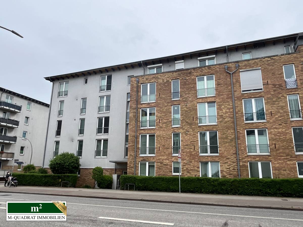 Foto 1 von 10 — Kapitalalanlage -- 3-Zimmer Etagenwohnung mit Loggia + TG-Stellplatz
