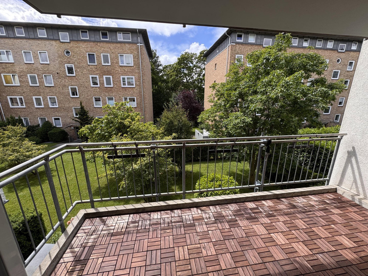 Foto 9 von 12 — Provisionsfreie Beletage. Traumhafte 112m² (3,5-Zimmer) Wohnung in Uhlenhorst. Baujahr 2004.