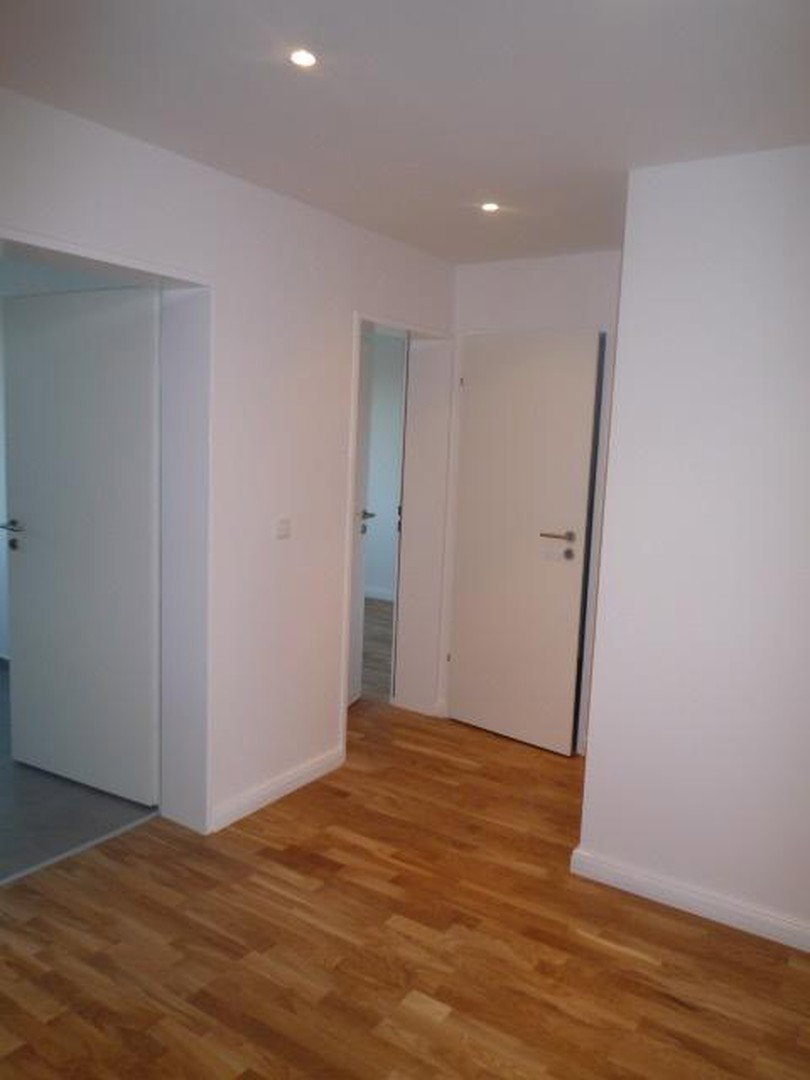Foto 9 von 12 — Helle 3-Zimmer-Wohnung mit Balkon & TG Stellplatz in HH-Hohenfelde - top vermietet