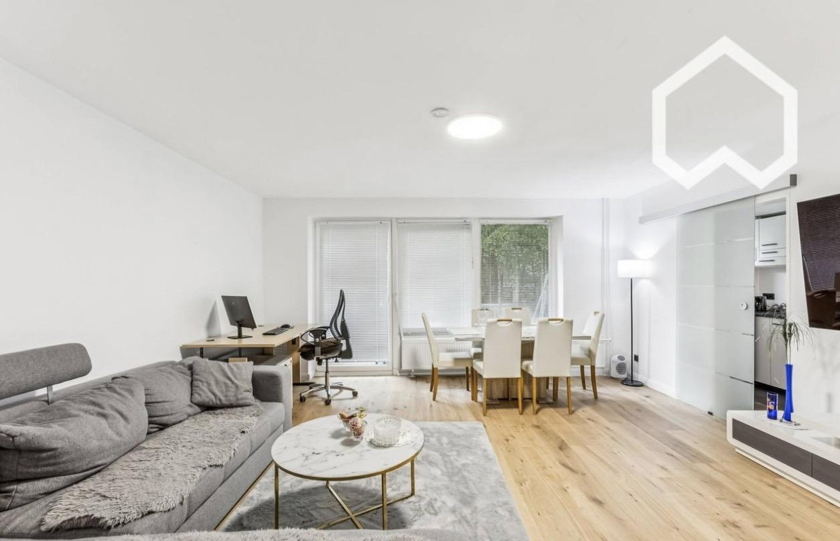 Foto 9 von 12 — Kernsaniert 1,5 Zimmer Wohnung im Westen Hamburgs