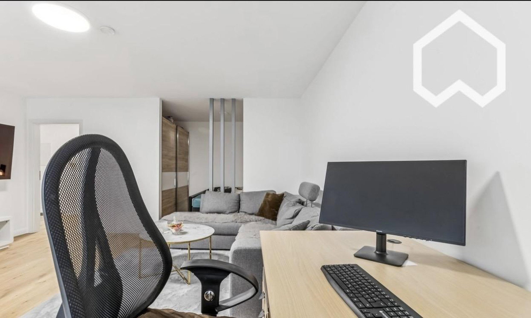 Foto 6 von 12 — Kernsaniert 1,5 Zimmer Wohnung im Westen Hamburgs