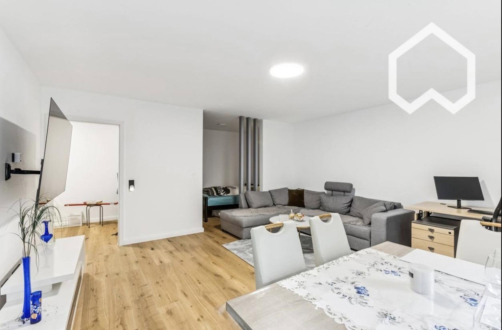 Foto 5 von 12 — Kernsaniert 1,5 Zimmer Wohnung im Westen Hamburgs