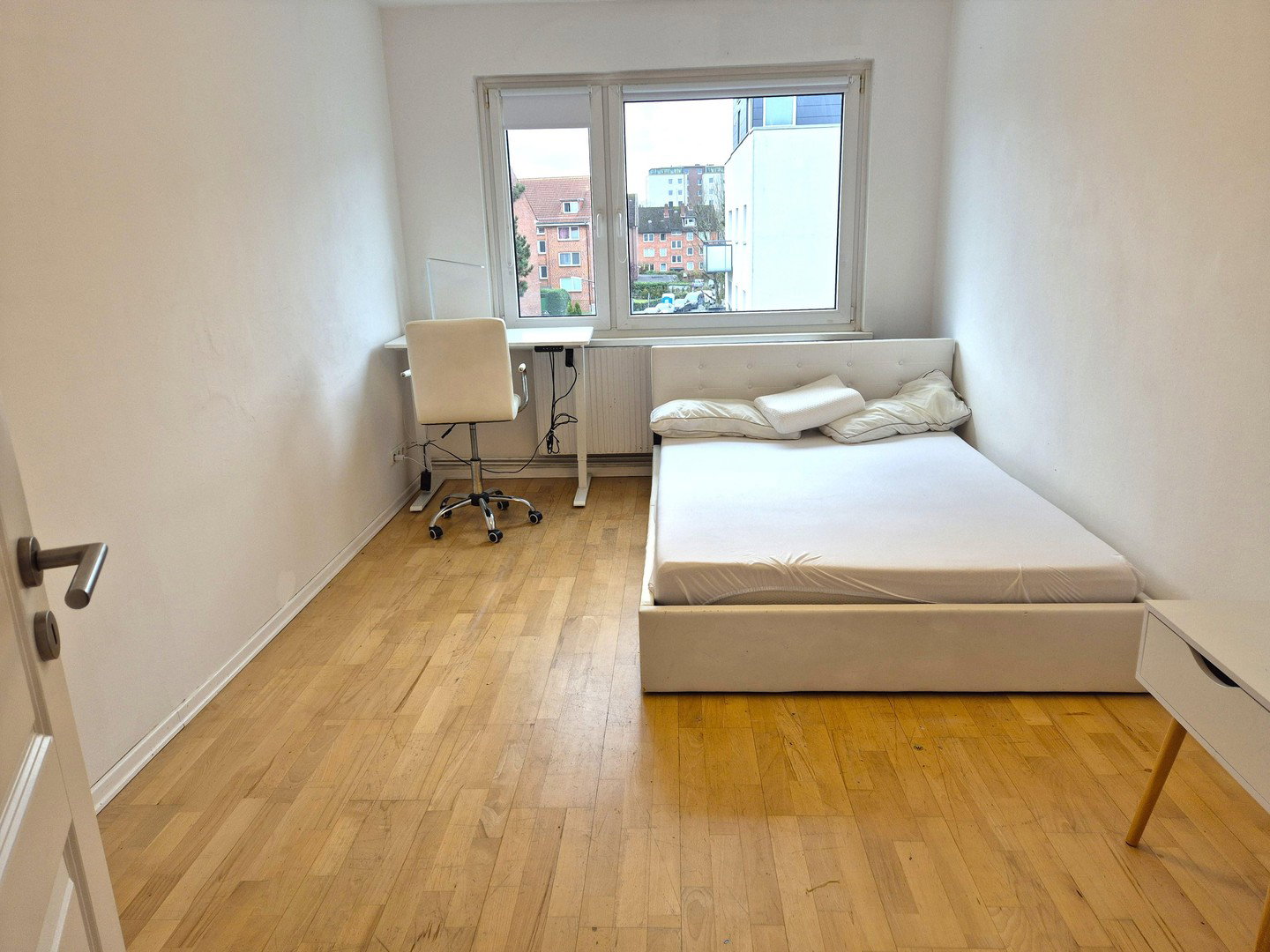 Foto 4 von 11 — Courtagefrei! 4-Zi. Whg nahe See - für Eigennutzer und Kapitalanleger