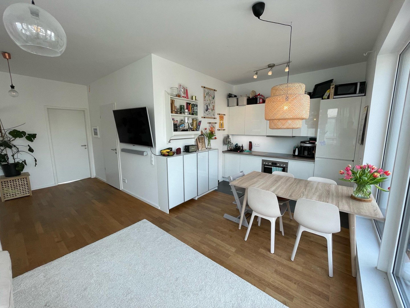 Foto 1 von 12 — Neubau Penthousewohnung in bester Lage zu verkaufen