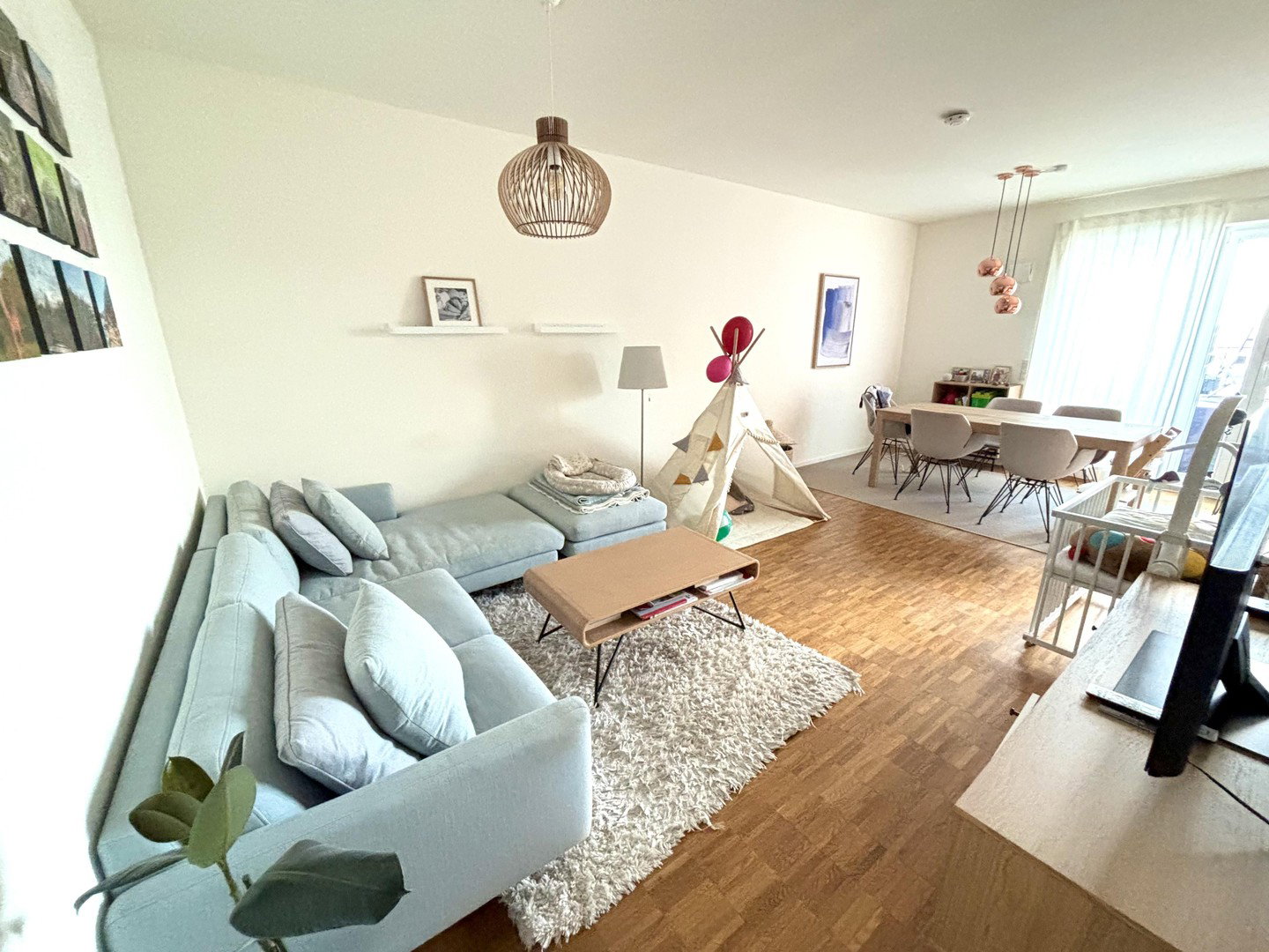 Foto 1 von 12 — Blick aufs Wasser: 4-Zimmer-Whg am Schleusengraben (Bergedorf). Zentral und naturnah.