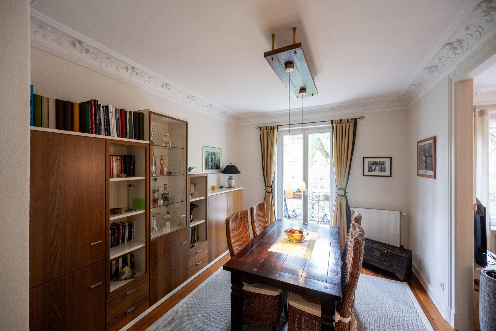 Foto 11 von 12 — Wunderschöne Altbauwohnung in der Ulmenstraße am Stadtpark - von privat