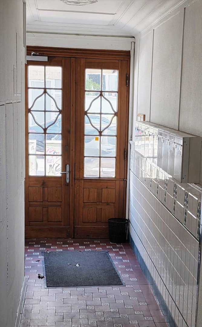 Foto 4 von 12 — Umfassend renovierte Wohnung im Jugendstilgebäude, provisionsfrei