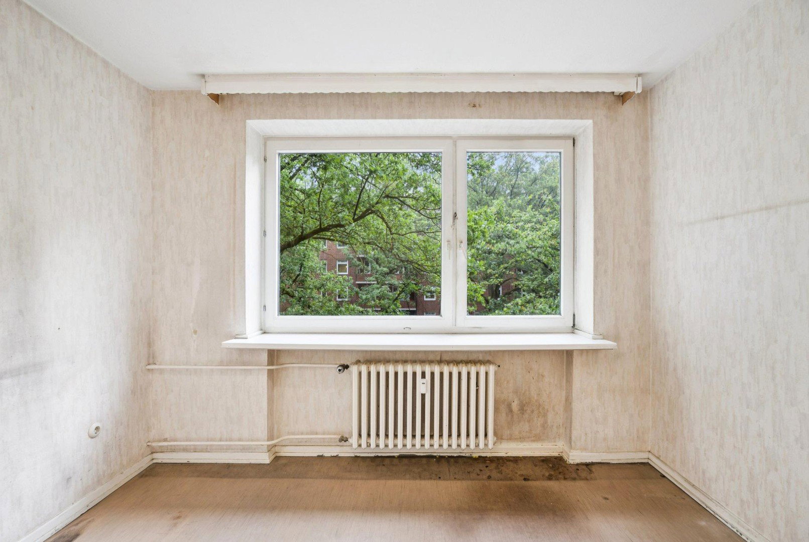 Foto 5 von 8 — Renovierungsbedürftige 3-Zimmer-Wohnung aus Nachlass zu verkaufen