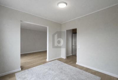 Foto 3 von 6 — INVESTMENT IM TEILVERKAUF
