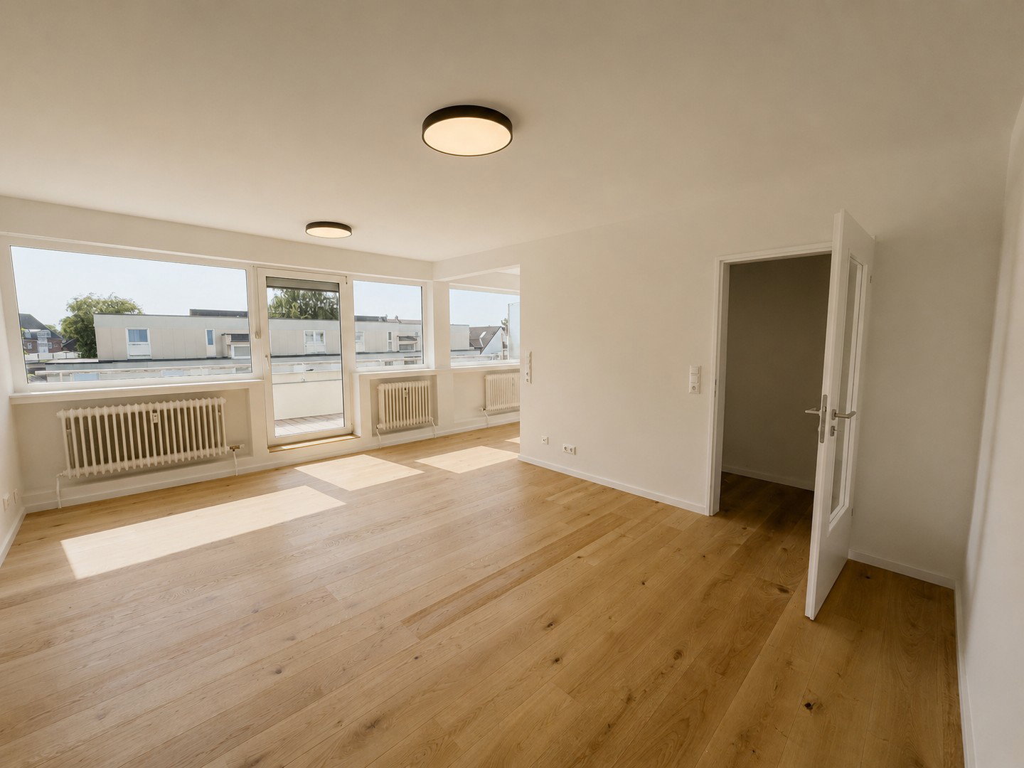 Foto 2 von 12 — Sofortiger Erstbezug nach Renovierung | Im Herzen von Schwachhausen | Balkon | provisionsfrei