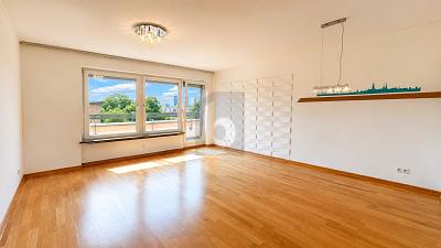 Foto 1 von 6 — WOHLFÜHLEN MIT BALKON & TIEFGARAGE