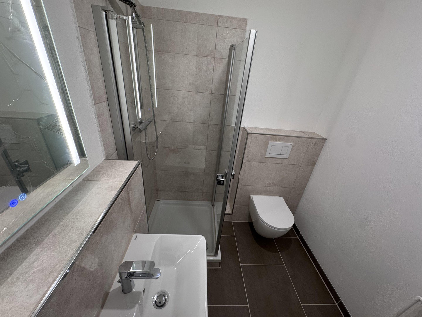Foto 9 von 12 — Lichtdurchflutete 2,5-Zimmer-Maisonette, Terrasse und Garten – frisch renoviert & sofort beziehbar