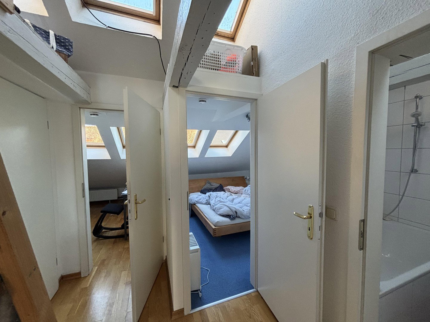 Foto 8 von 11 — Luftige Dachgeschoßwohnung beim Paulinenplatz