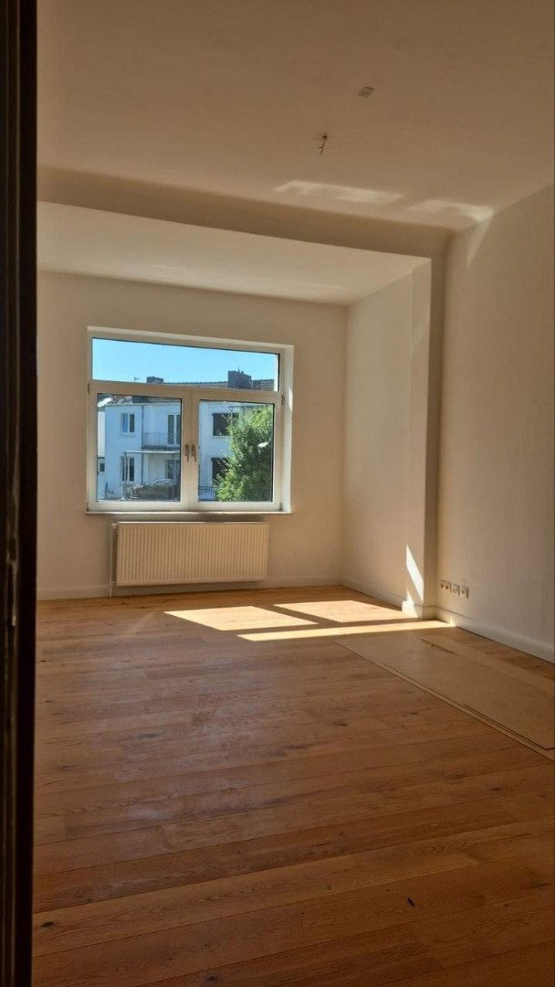 Foto 5 von 12 — Bremen-Schwachhausen | Exklusive 4-Zimmer-Altbauwohnung, 105 m², 2 Balkone, provisionsfrei