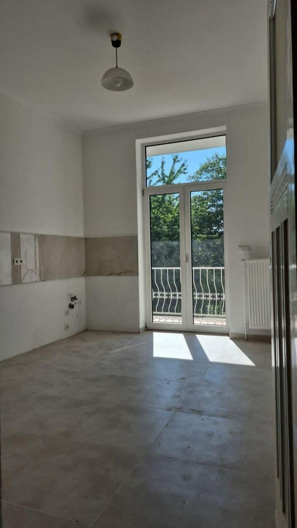 Foto 10 von 12 — Bremen-Schwachhausen | Exklusive 4-Zimmer-Altbauwohnung, 105 m², 2 Balkone, provisionsfrei