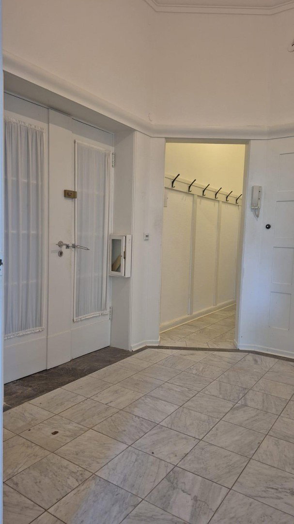 Foto 5 von 12 — Bremen – Barkhof von privat: Repräsentative Hochparterre-Wohnung
