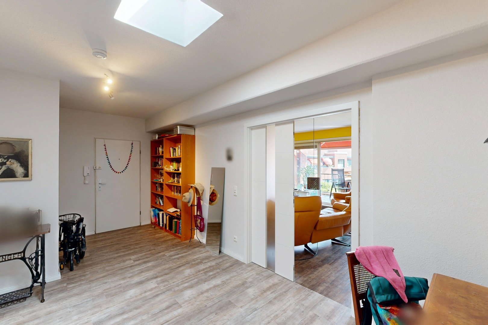 Foto 8 von 12 — Lichtdurchflutete 4-Zimmer-Wohnung mit 138 m², inkl. Tiefgarage und Balkon in Hamburg-Bergedorf