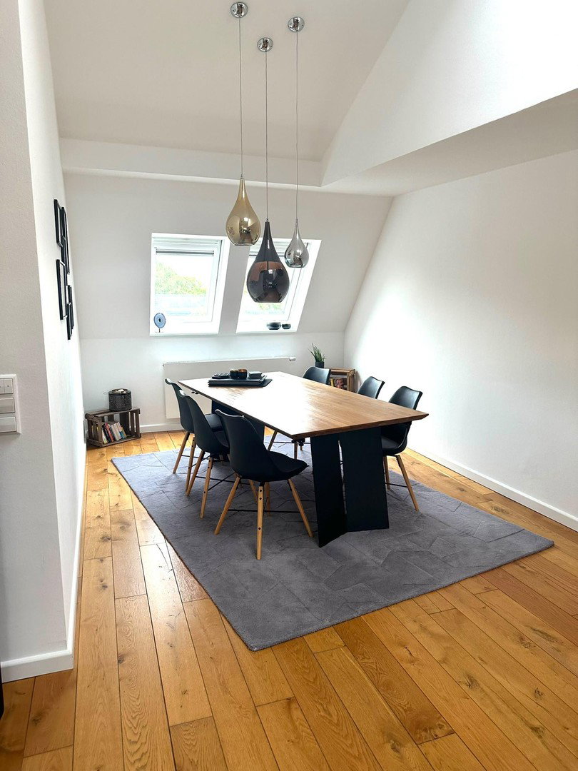 Foto 2 von 12 — Von privat: Urlaubsflair in den eigenen vier Wänden – helle Dachgeschosswohnung mit Loftcharakter