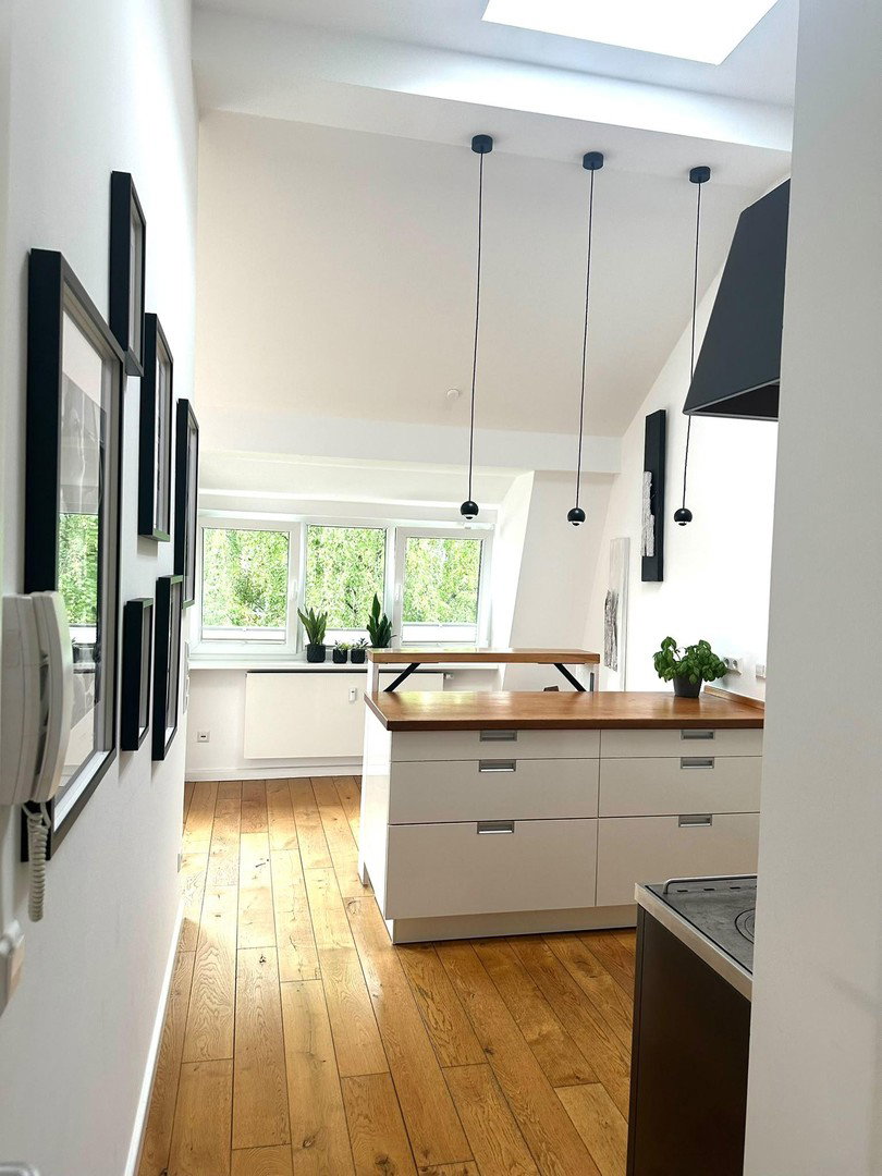 Foto 4 von 12 — Von privat: Urlaubsflair in den eigenen vier Wänden – helle Dachgeschosswohnung mit Loftcharakter