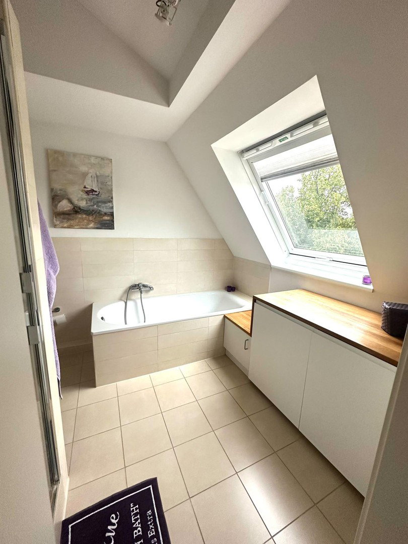 Foto 7 von 12 — Von privat: Urlaubsflair in den eigenen vier Wänden – helle Dachgeschosswohnung mit Loftcharakter