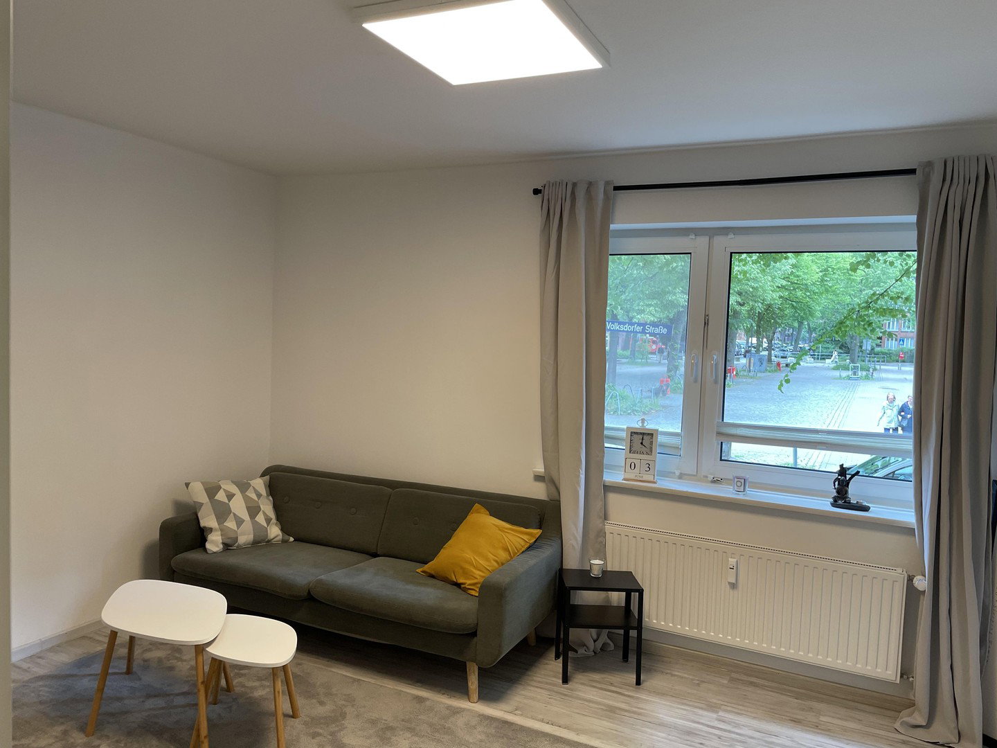 Foto 1 von 11 — Exklusive 2-Zimmer-Wohnung in Hamburg Barmbek-Süd