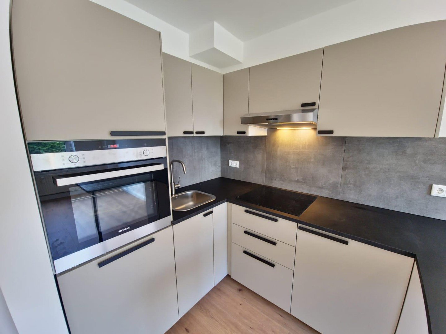 Foto 3 von 8 — Moderne 1,5-Zimmer ETW, Erstbezug nach Sanierung, ohne Courtage
