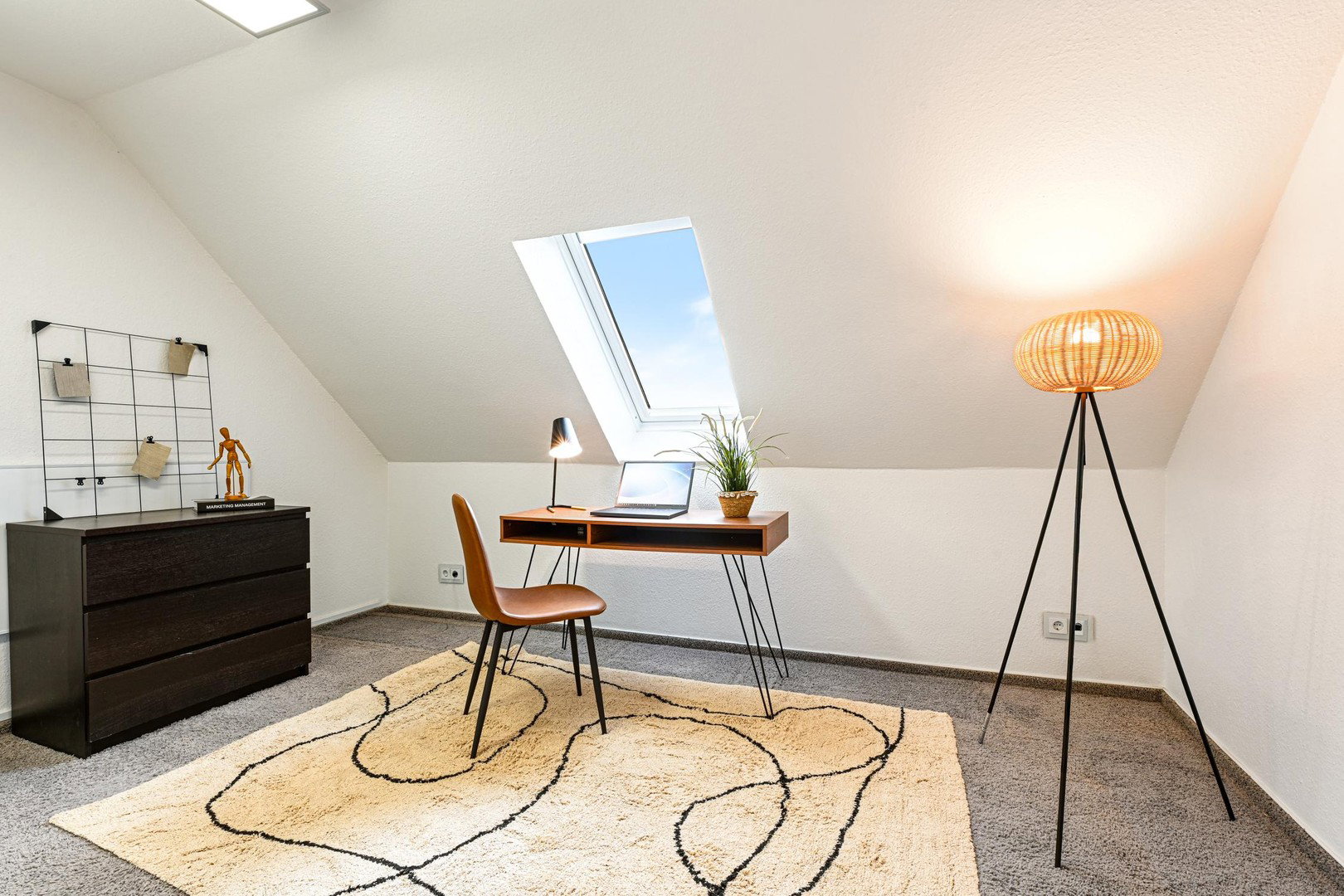 Foto 6 von 12 — Exklusive Penthouse-Maisonette-Wohnung mit zwei Dachterrassen über den Dächern von Hamburg