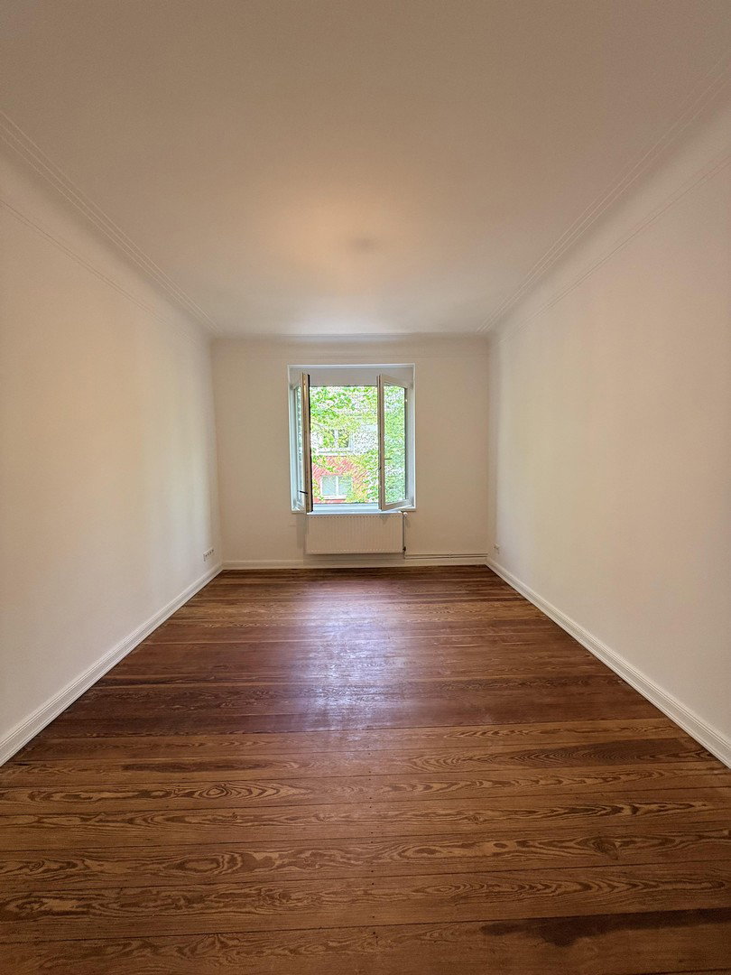 Foto 5 von 12 — Erstbezug im Reiherstiegviertel – kernsanierter Altbau mit Aufzug und hohen Decken
