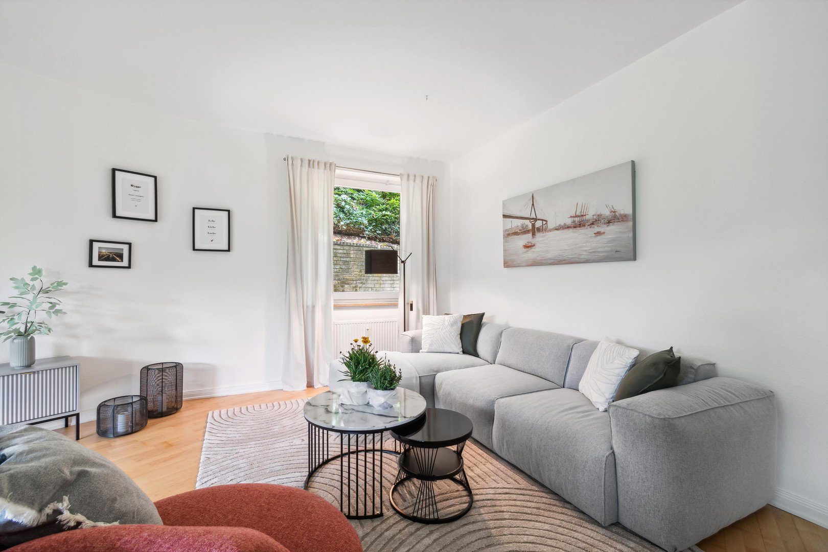 Foto 10 von 12 — Maisonette-Gartenwohnung Blankenese – 50 m zum Elbstrand, Garten & Garage, 92+70 m²