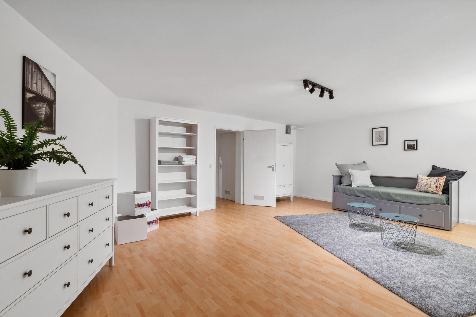 Foto 12 von 12 — Maisonette-Gartenwohnung Blankenese – 50 m zum Elbstrand, Garten & Garage, 92+70 m²