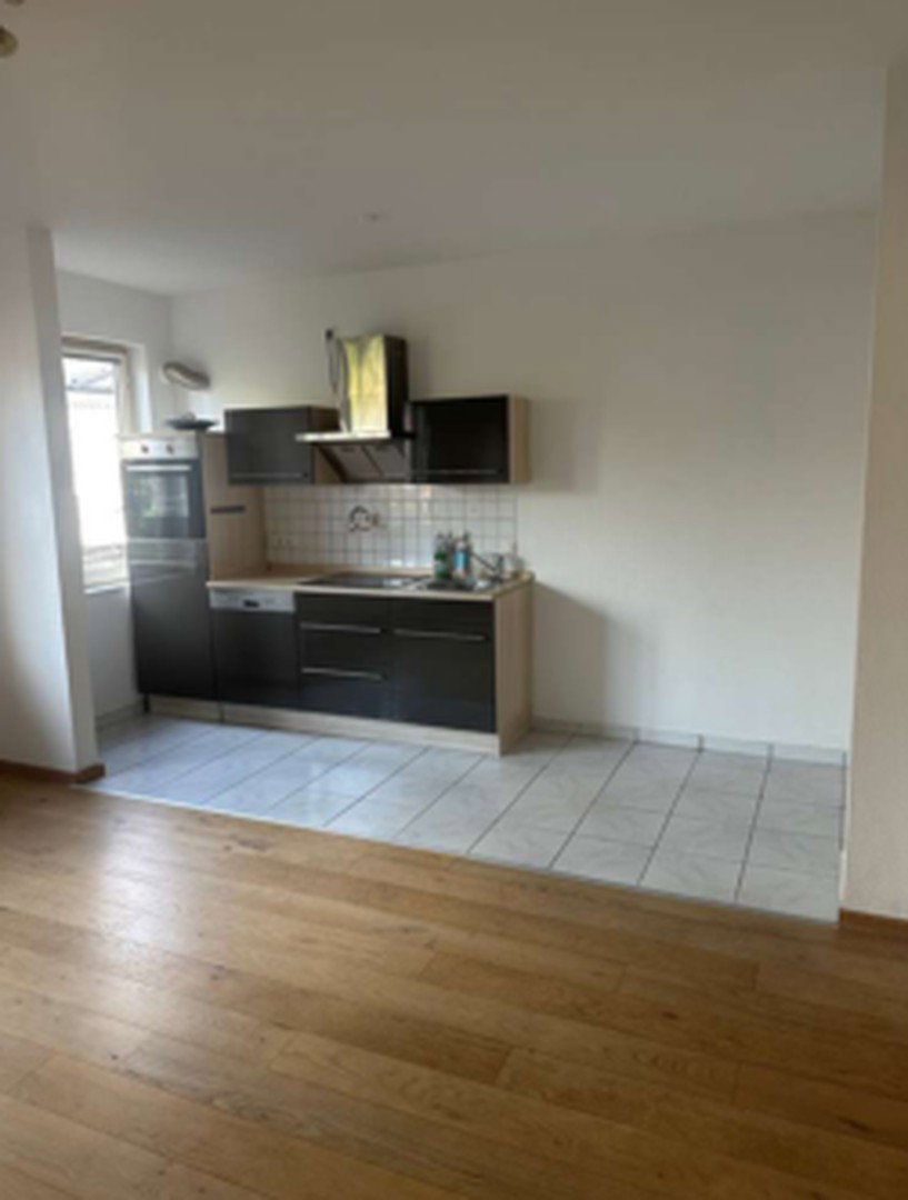 Foto 6 von 12 — Neustadt: bezugsfreie 2 Zimmer ETW mit Balkon im beliebten "Flüsseviertel" in der Bremer Neustadt