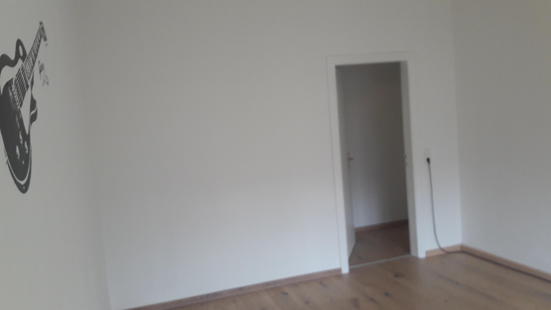 Foto 9 von 12 — Neustadt: bezugsfreie 2 Zimmer ETW mit Balkon im beliebten "Flüsseviertel" in der Bremer Neustadt